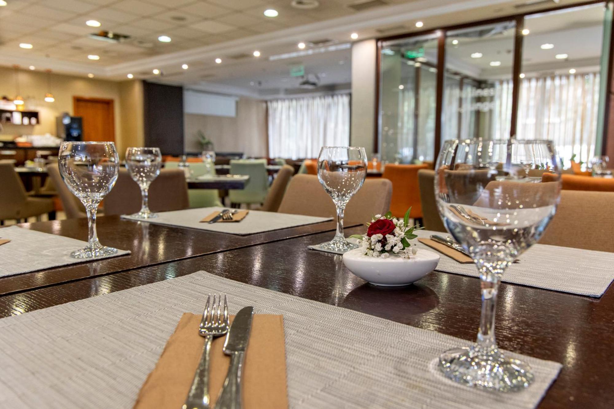Hotel Lion's Garden 4*